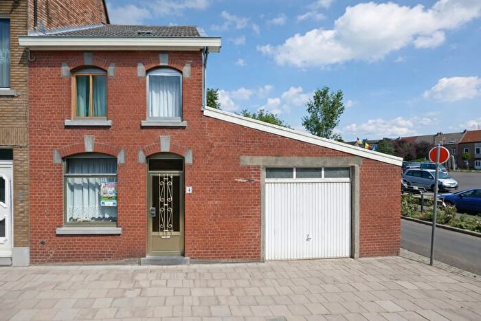 12-kamerhuis te koop in Aat