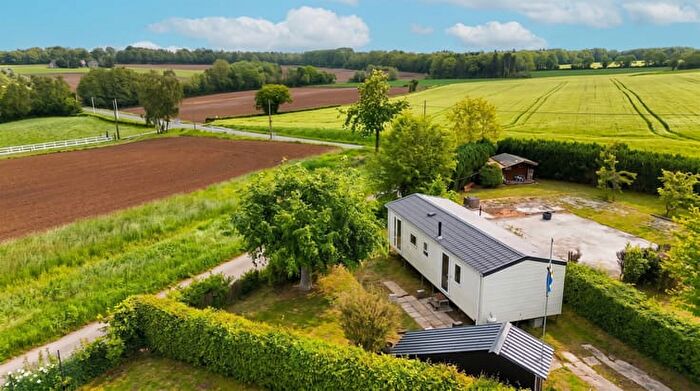 2-kamerhuis te koop in FROIDCHAPELLE