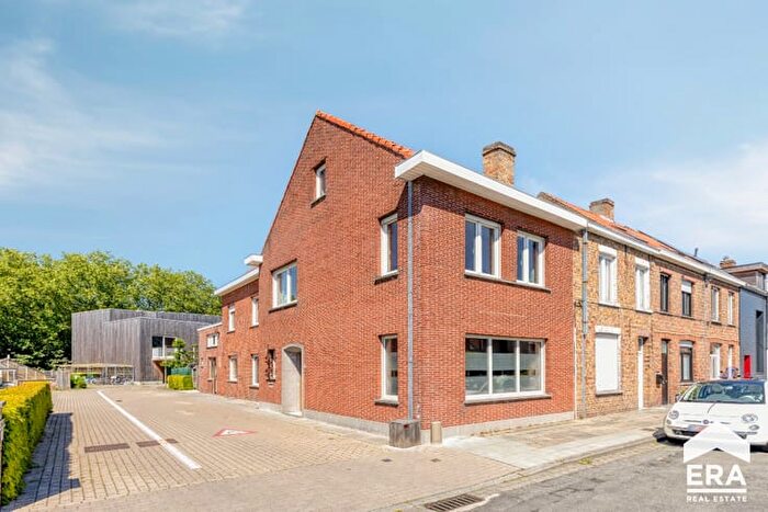 4-kamerhuis te koop in Brugge