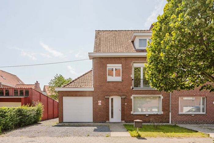 16-kamerhuis te koop in Aalbeke