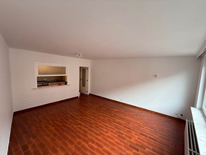 5-kamerappartement te huur in Court-Saint-Étienne