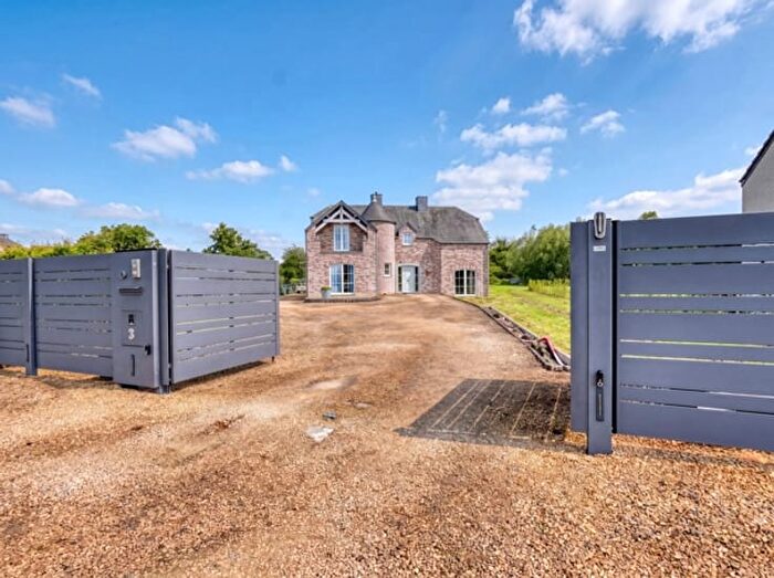 4-kamerhuis te koop in Beauraing Pondrôme