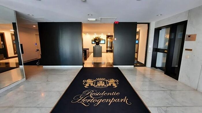 14-kamerappartement te koop in Antwerpen (2018)