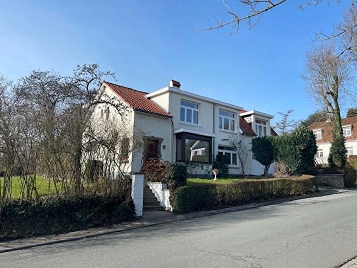 12-kamerhuis te koop in Beersel