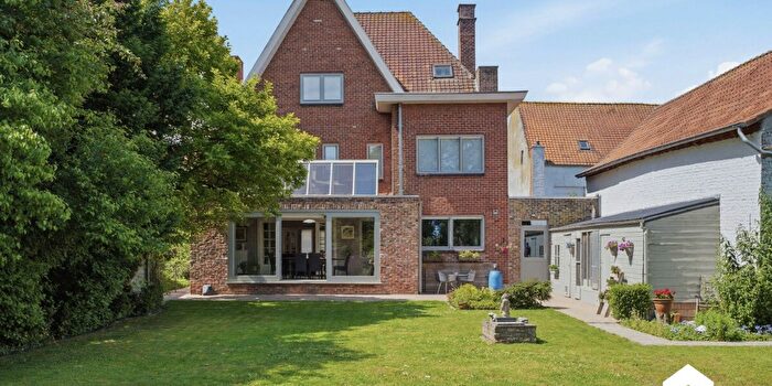 6-kamerhuis te koop in Roesbrugge-Haringe