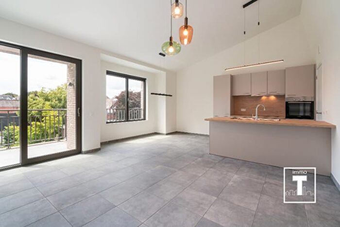 10-kamerappartement te huur in Gavere