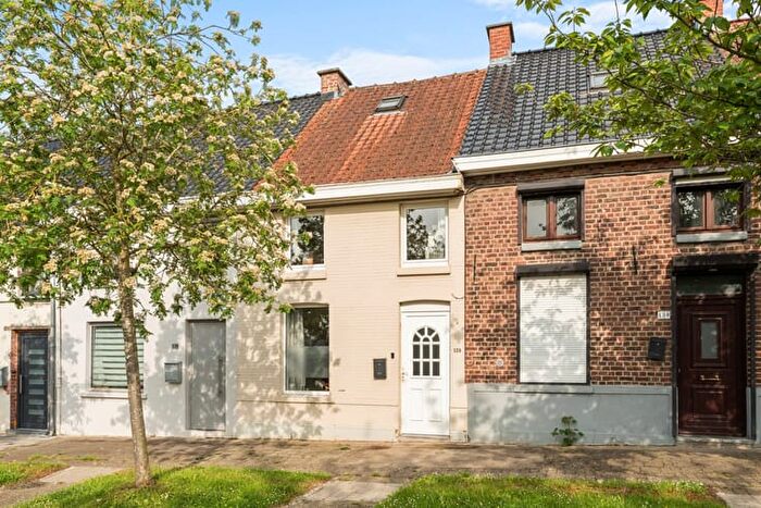 12-kamerhuis te koop in Ronse