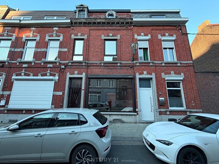 11-kamerhuis te koop in Jemappes