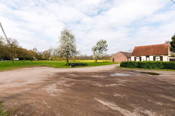 3-kamerhuis te koop in MOL