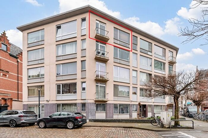 7-kamerappartement te koop in Berchem (2600)