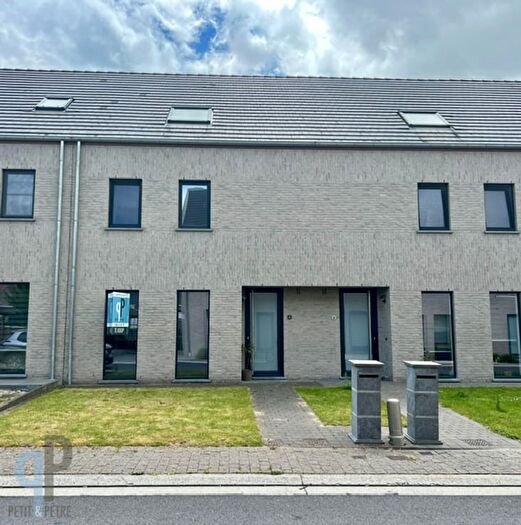12-kamerhuis te koop in Zottegem