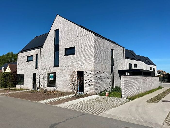 8-kamerhuis te koop in Nijlen