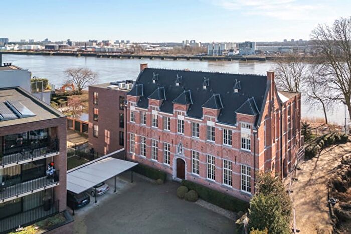 3-kamerappartement te koop in Zwijndrecht Burcht