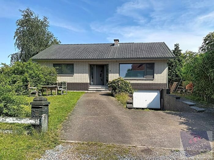 9-kamerhuis te koop in Stokrooie