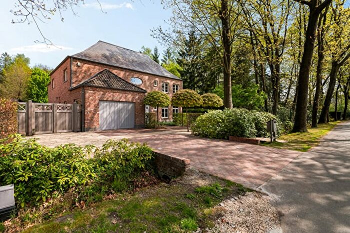 6-kamerhuis te koop in Malle