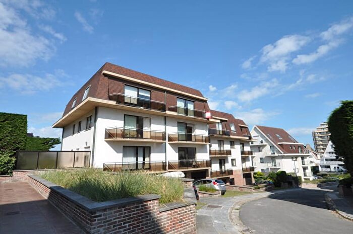 7-kamerappartement te huur in Duinbergen