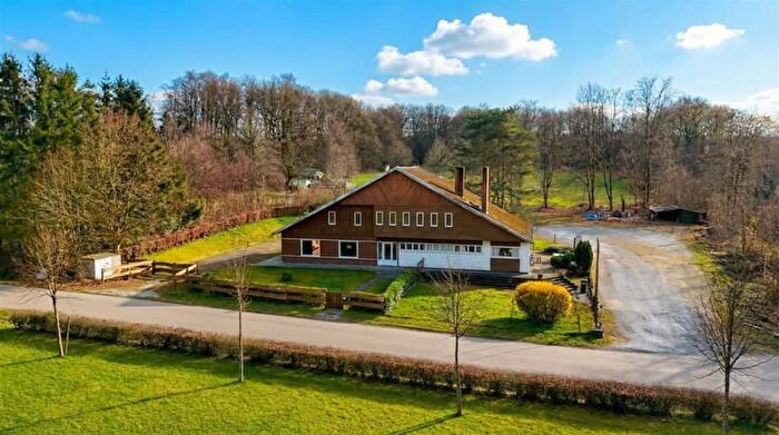 9-kamerhuis te koop in COUVIN