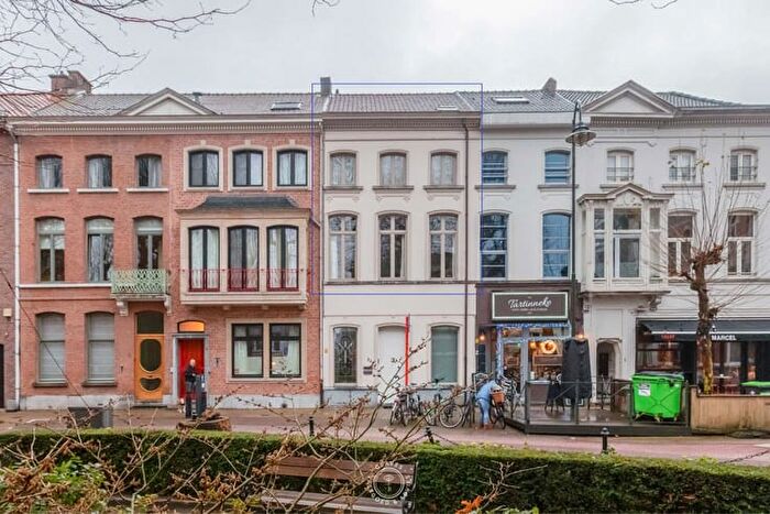 7-kamerappartement te koop in Sint-Niklaas