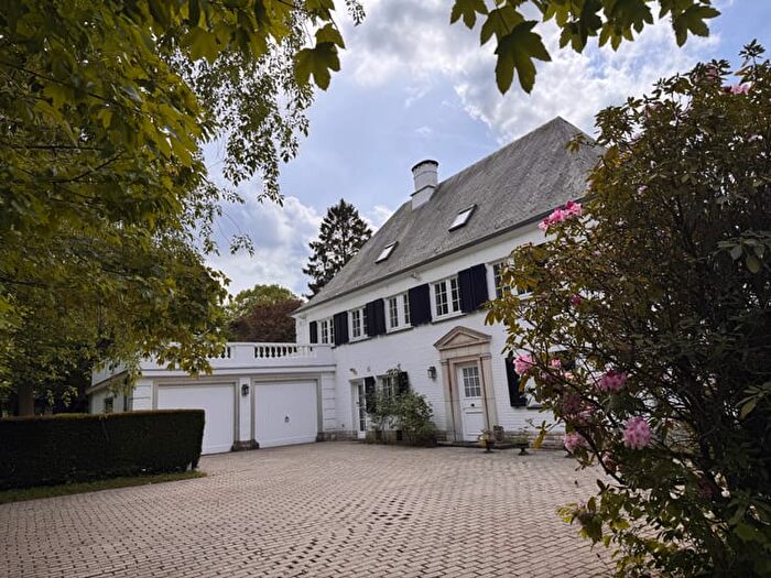 10-kamerhuis te koop in Rhode-Saint-Genèse