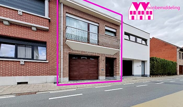 17-kamerhuis te koop in Denderleeuw