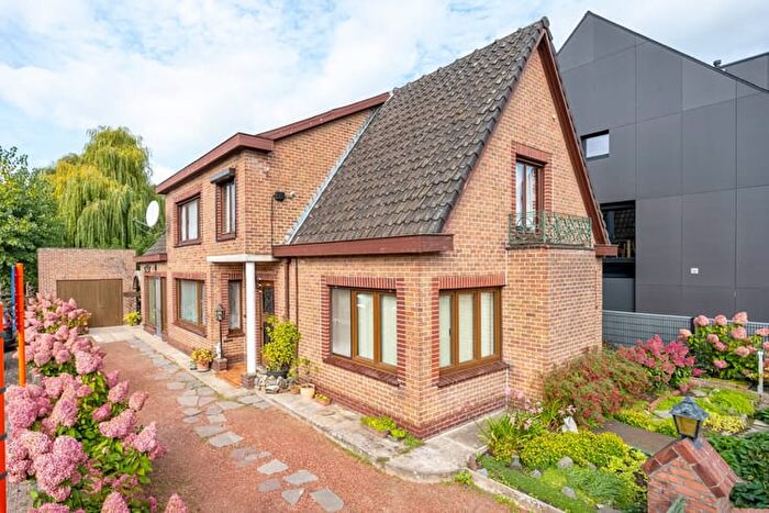 15-kamerhuis te koop in Lochristi