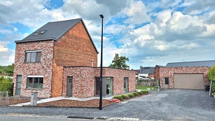 12-kamerhuis te koop in Ronse