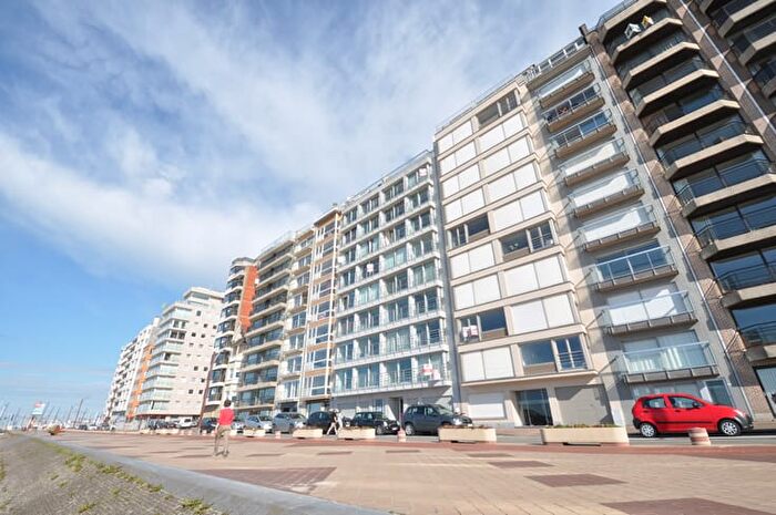 4-kamerappartement te huur in Duinbergen
