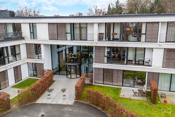 8-kamerappartement te koop in La hulpe