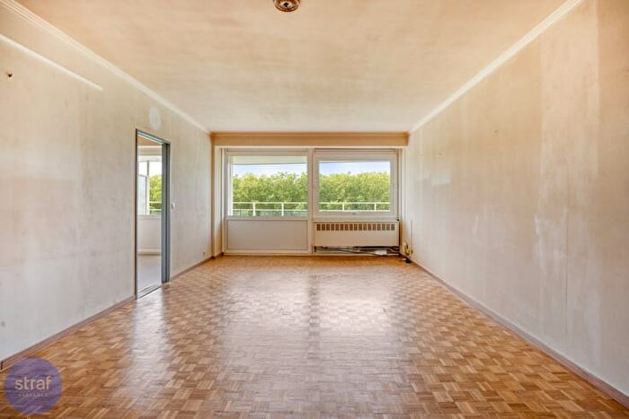 8-kamerappartement te koop in Antwerpen (2050)