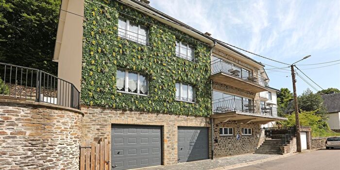 9-kamerappartement te koop in Bouillon