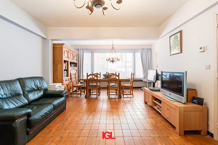 10-kamerappartement te koop in Halle (1500)