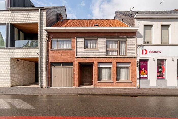 16-kamerhuis te koop in Ingelmunster