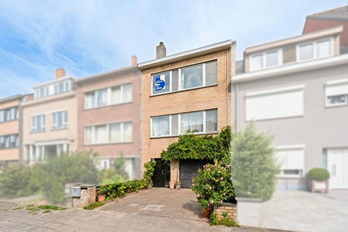 12-kamerhuis te koop in Oostende