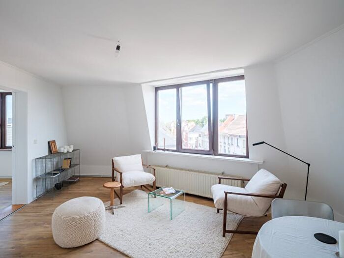 6-kamerappartement te koop in Sint-Amandsberg