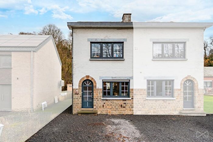 9-kamerhuis te koop in Esneux