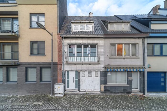 12-kamerhuis te koop in Aalst (9300)