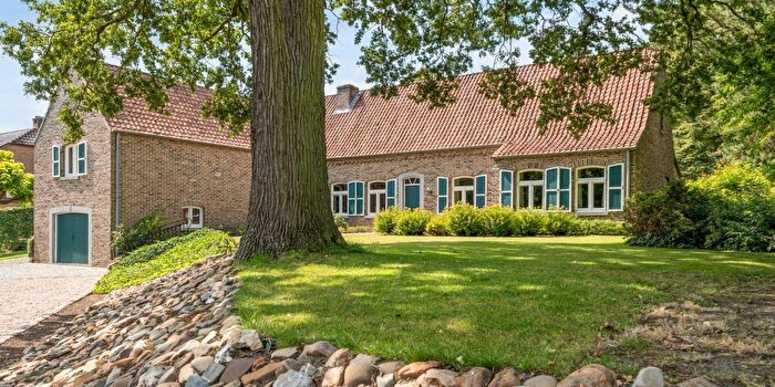 6-kamerhuis te koop in Neeroeteren