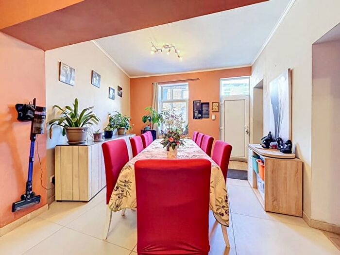 6-kamerhuis te koop in Charleroi