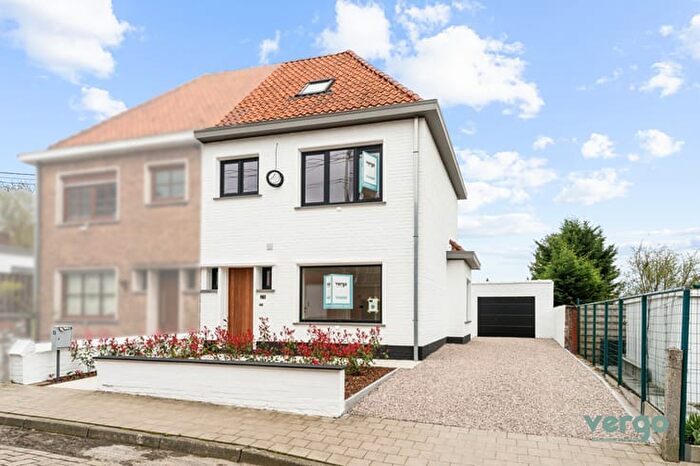 10-kamerhuis te koop in Zwevegem