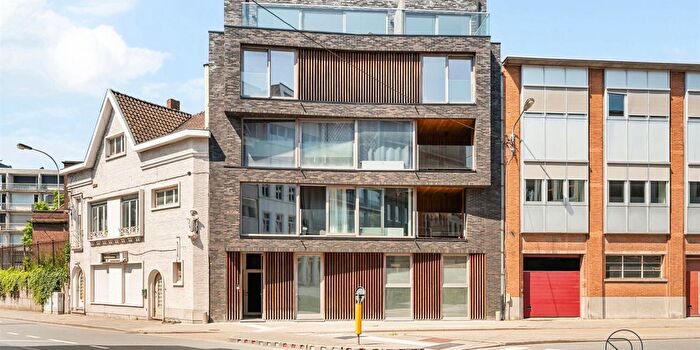 8-kamerappartement te koop in Kortrijk