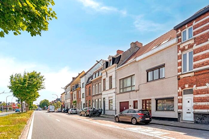 11-kamerhuis te koop in Gent