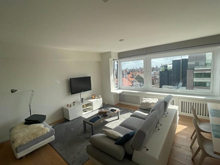 6-kamerappartement te huur in Oostende