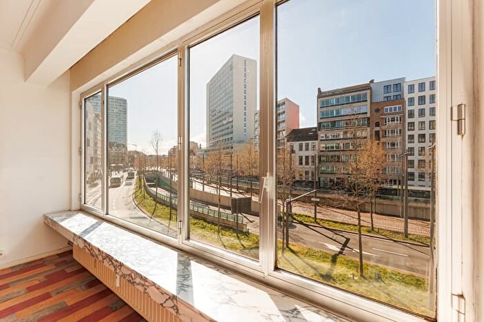 8-kamerappartement te koop in Antwerpen (2000)