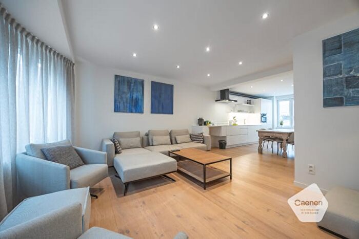 6-kamerappartement te koop in Oostende