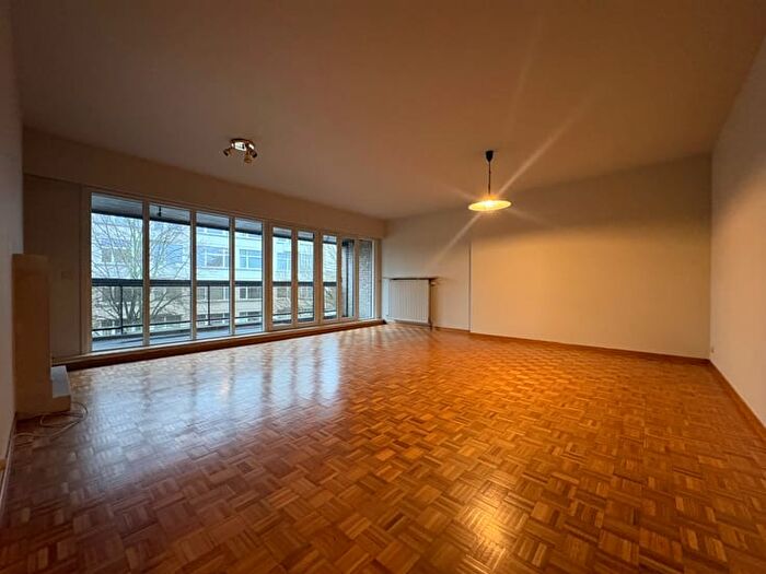 11-kamerappartement te huur in Kortrijk