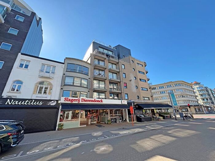8-kamerappartement te koop in Sint-Idesbald