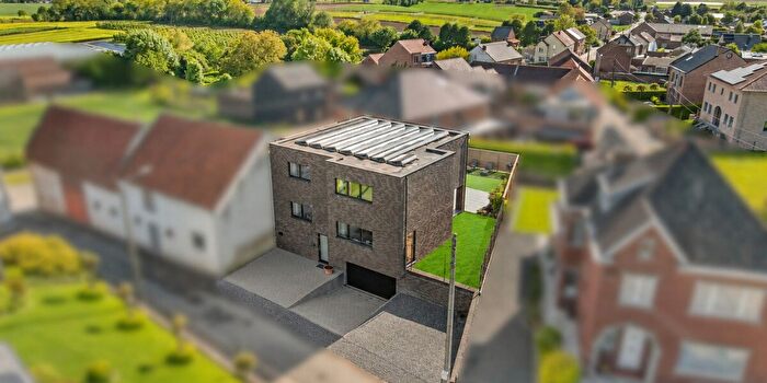 4-kamerhuis te koop in Vroenhoven