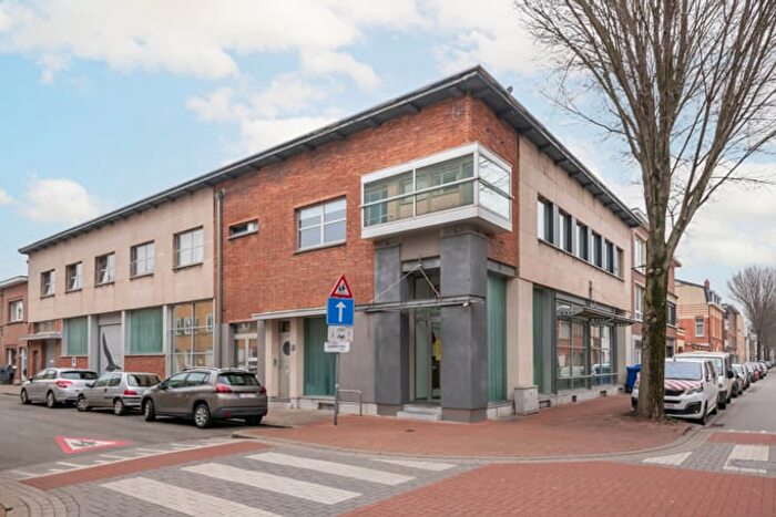 6-kamerappartement te koop in Antwerpen Deurne