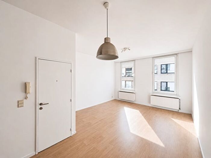 1-kamerappartement te huur in ANTWERPEN