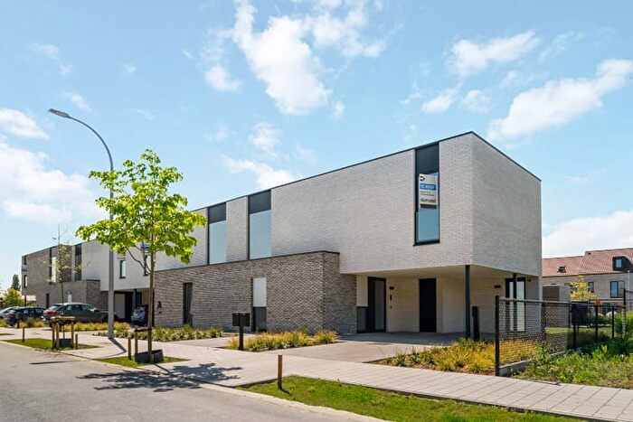 9-kamerhuis te koop in Tielt (8700)